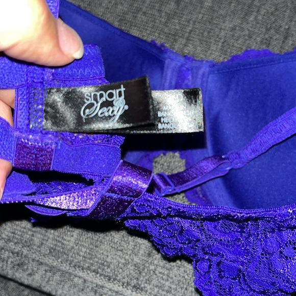 Lace bra - Picture 3 of 3